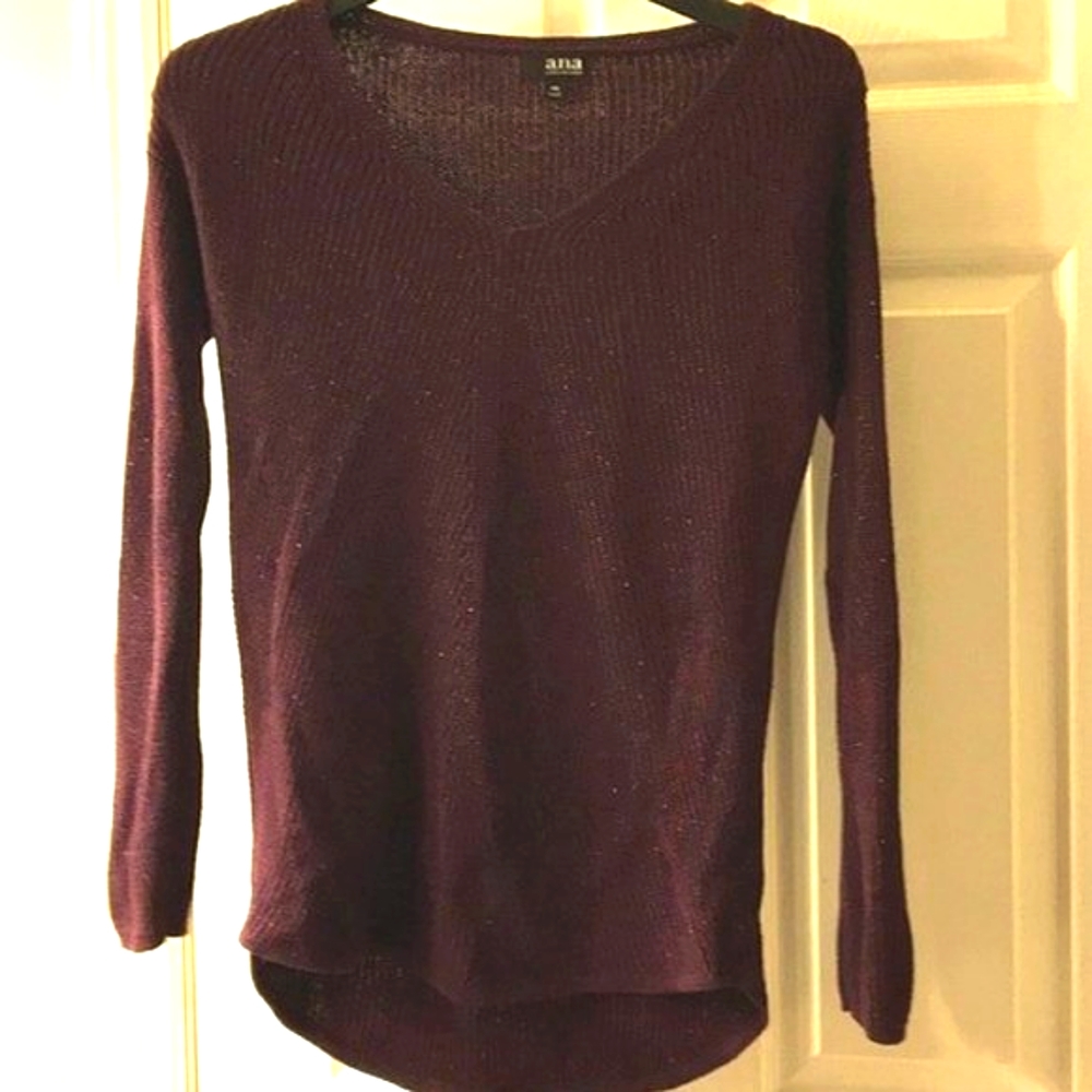 A.N.A Cozy purple v-neck sweater